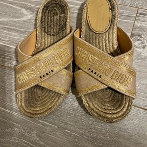 CD beach sandals